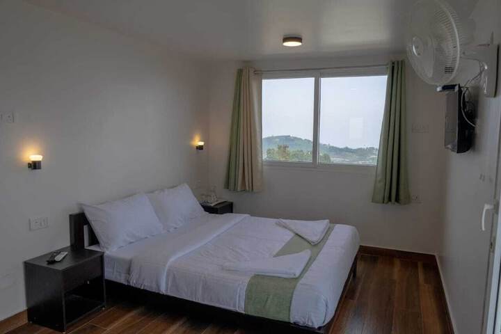 Room 2 of 12