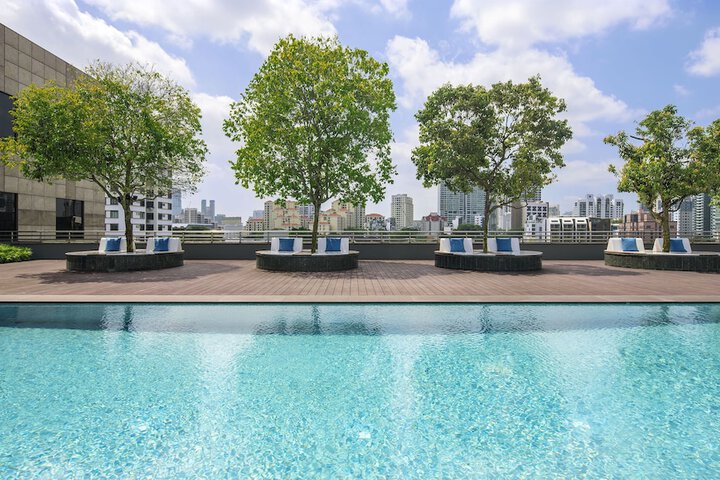 Pools & Facilities