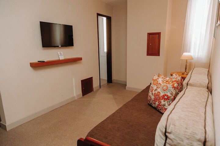 Room 20 of 65