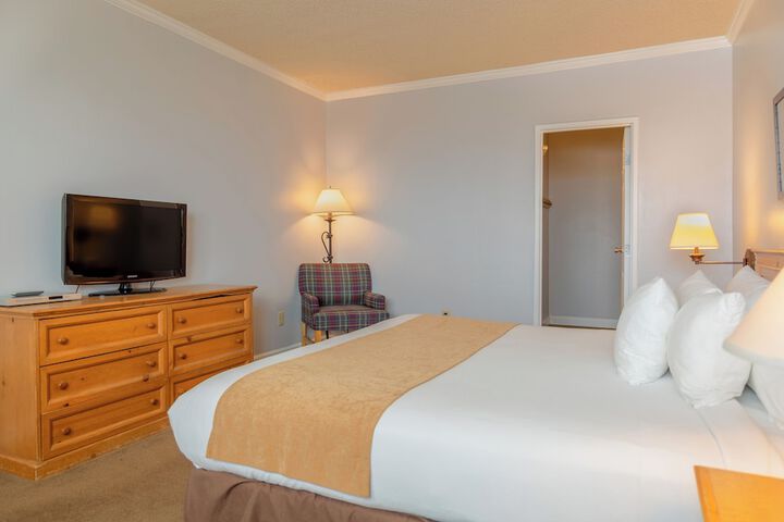 Room 27 of 173
