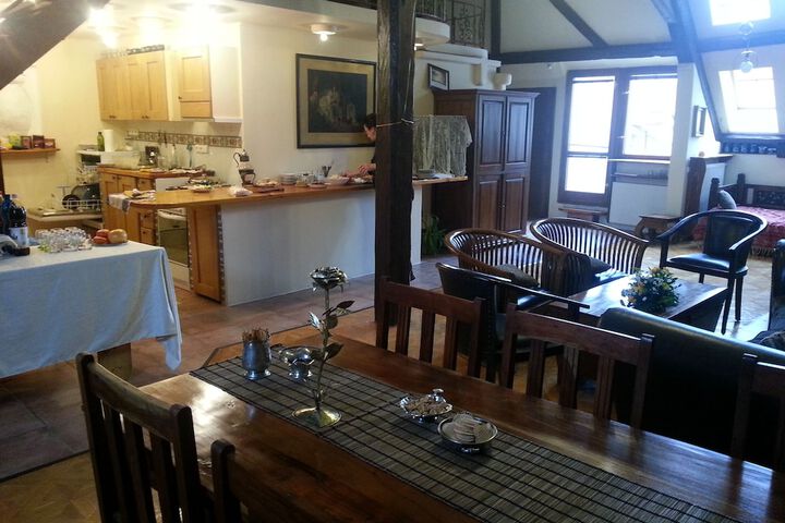 Room 8 of 39