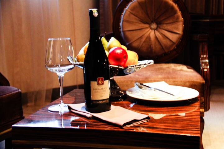 Room amenity