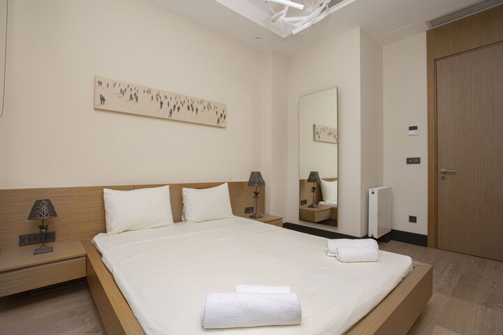 Room 15 of 23