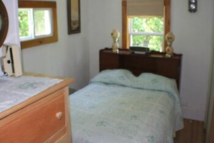 Room 16 of 17