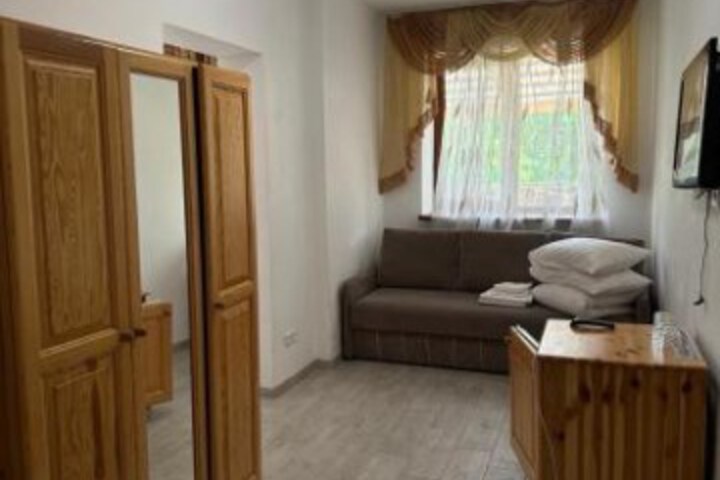 Room 14 of 44