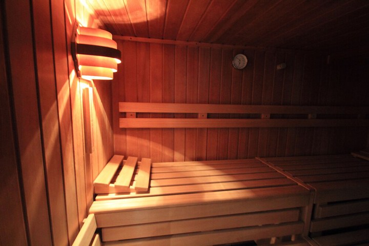 Spa 20 of 56