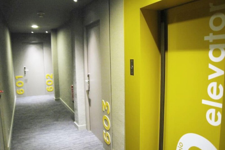 Ballroom/Hall 51 of 54