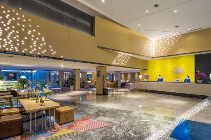 Hotel Interior 7 of 24