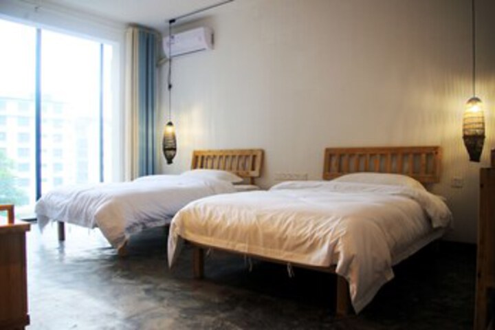 Room 19 of 27