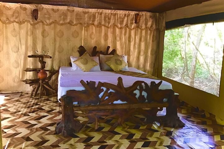 Room 2 of 41