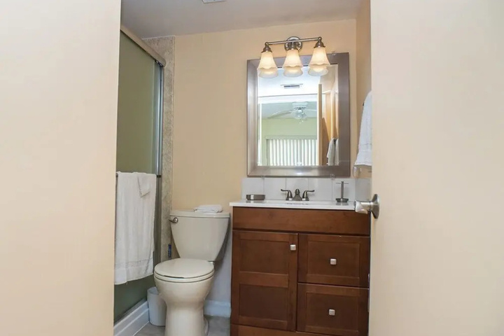 Room 7 of 15
