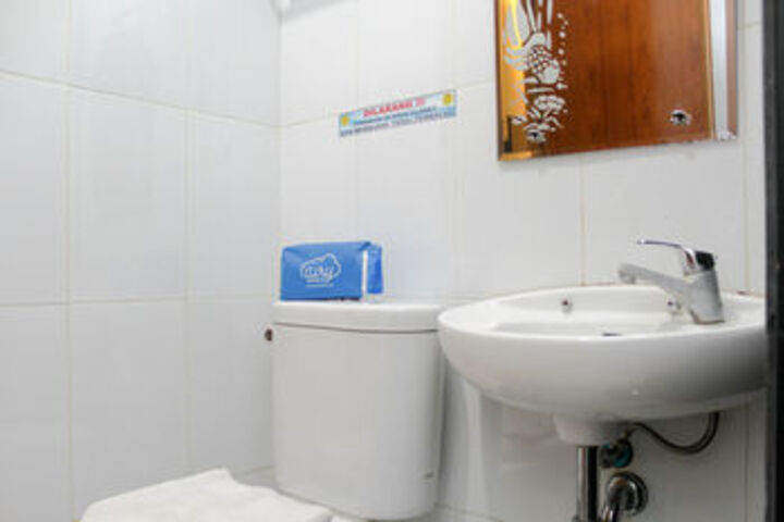 Room 4 of 44