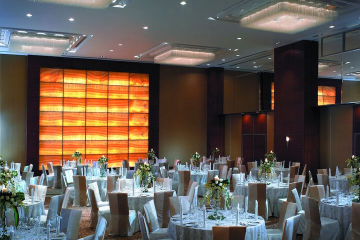 Ballroom/Hall 58 of 71