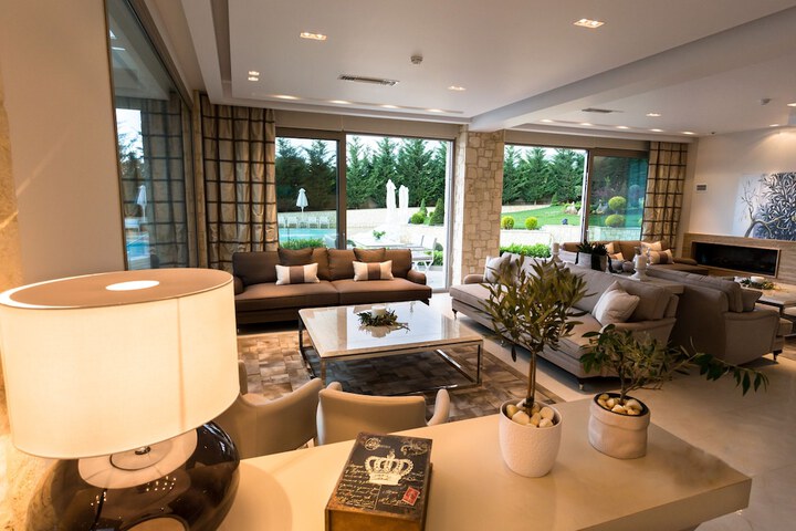 Lobby Entry