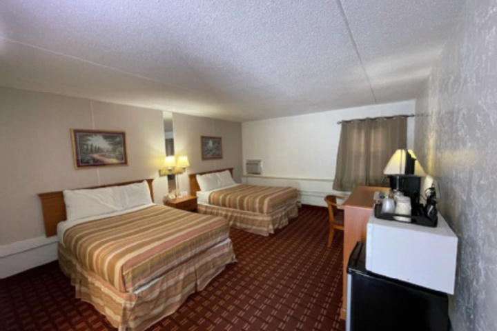 Room 132 of 228