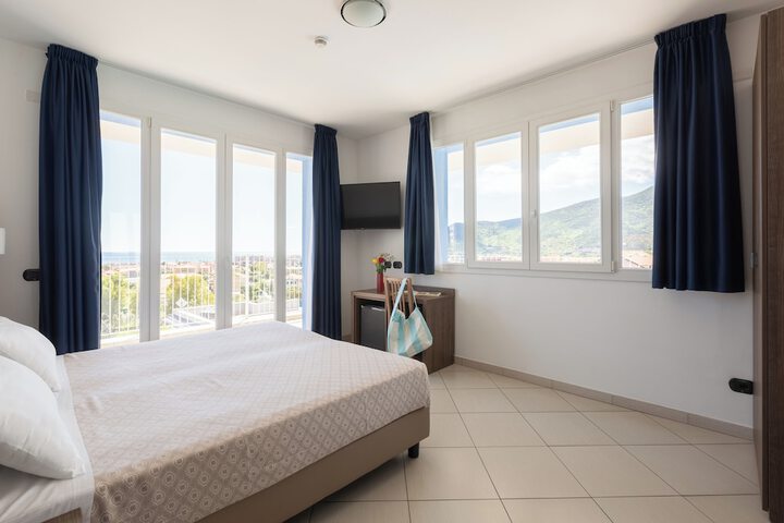 Room 21 of 60