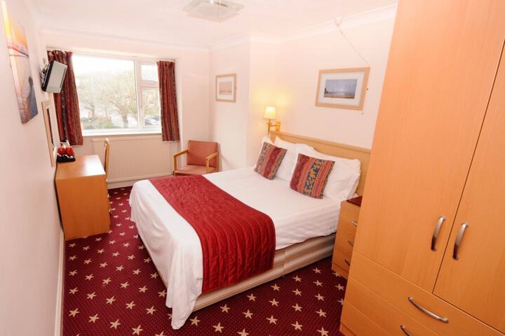 Room 14 of 44