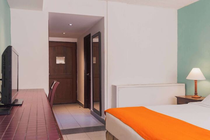 Room 20 of 111