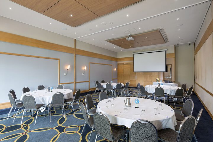 Ballroom/Hall 143 of 178
