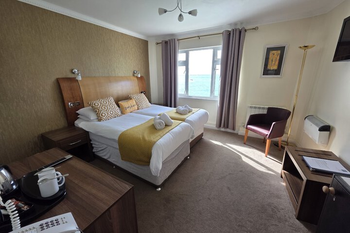Room 10 of 47