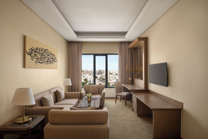 Room 9 of 38