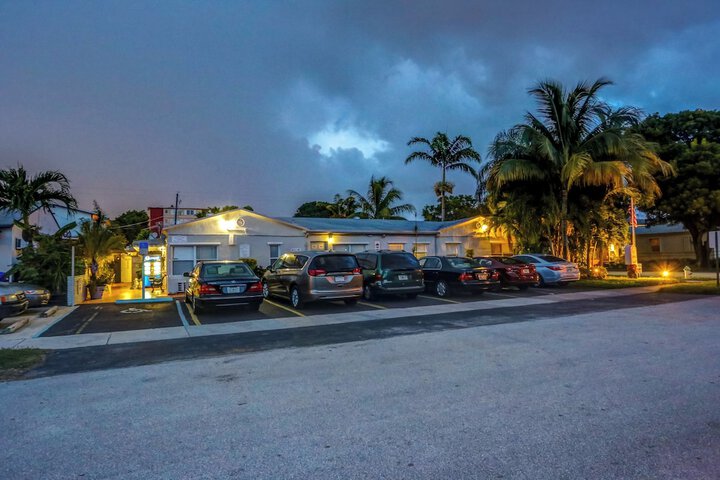 Property Grounds 56 of 61