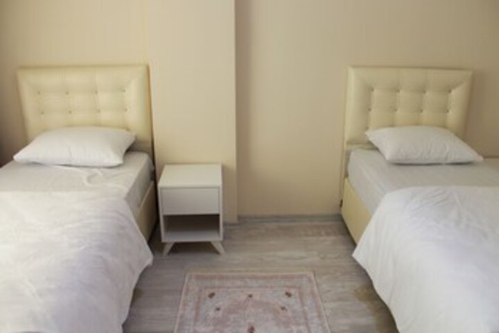 Room 27 of 30