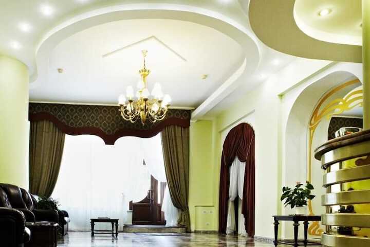 Astoria Hotel