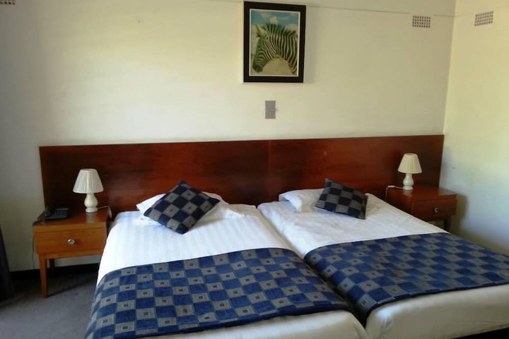 Room 13 of 14