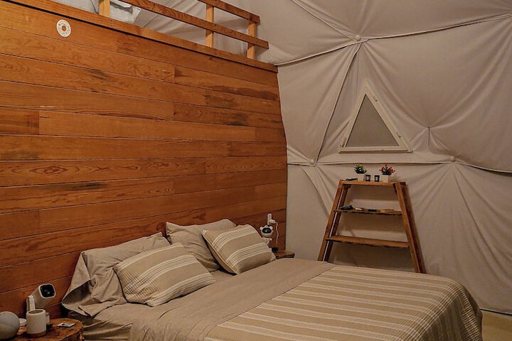 Room 19 of 110