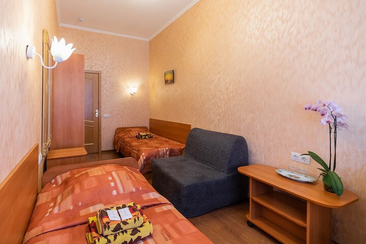 Room 34 of 66