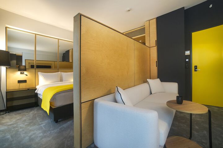 Room 20 of 30