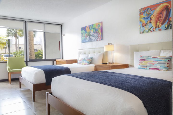 Superior 2 Queen Beds (3 of 12)