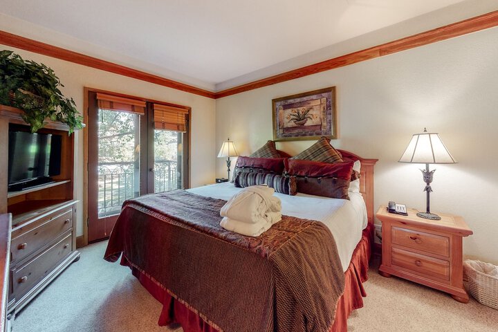 Room 21 of 222
