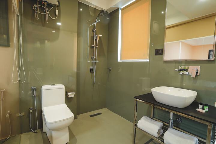 Room 62 of 120