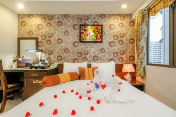 Room 80 of 94