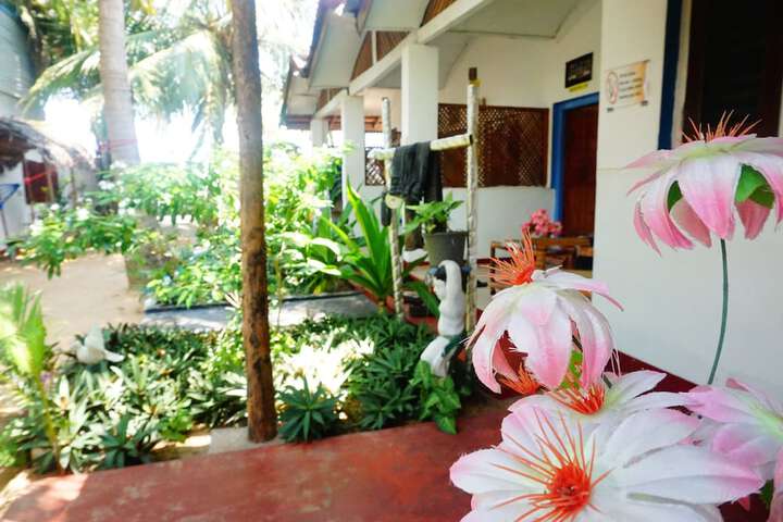 Room 25 of 90