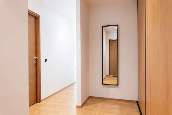 Room 19 of 60