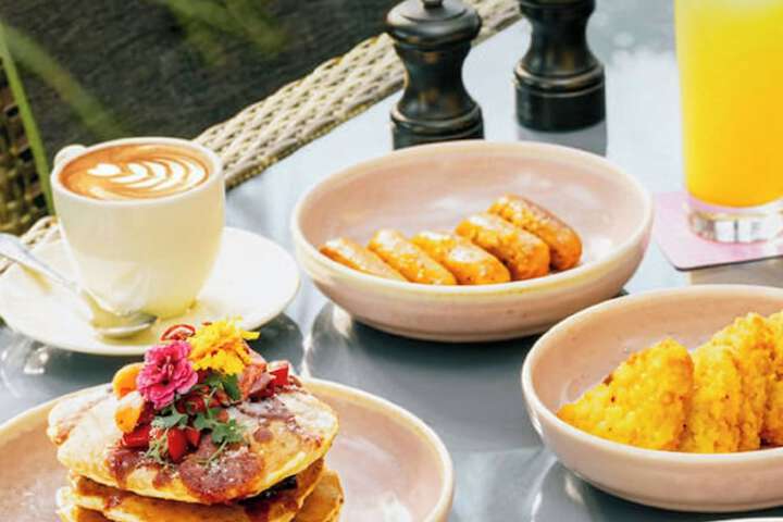 Breakfast/Coffee Service 96 of 128