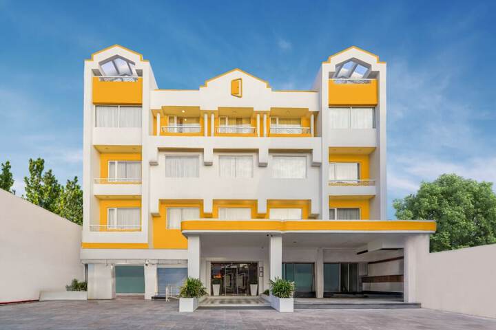Bloom Hotel Katra