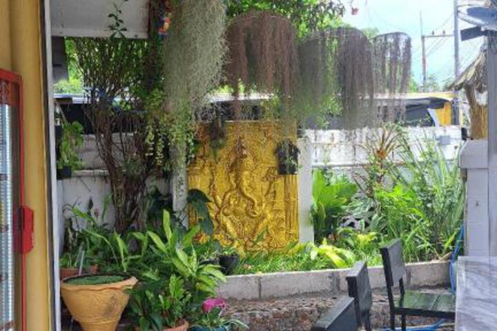 Palada Guest House