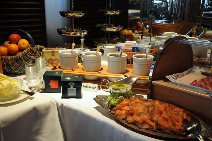 Dining Photos
