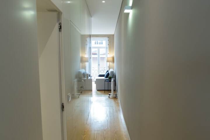 Room 53 of 136