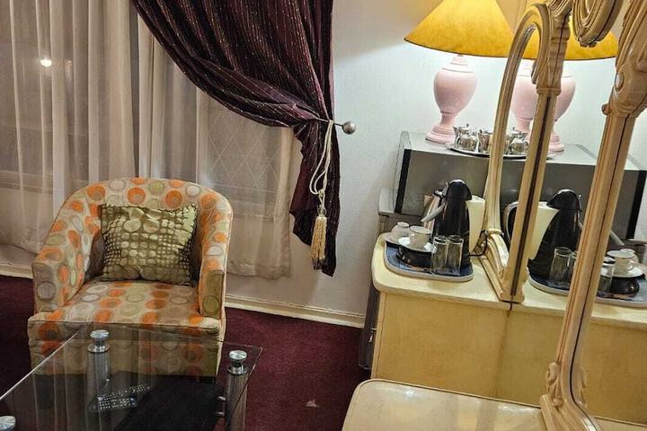 Room 29 of 158