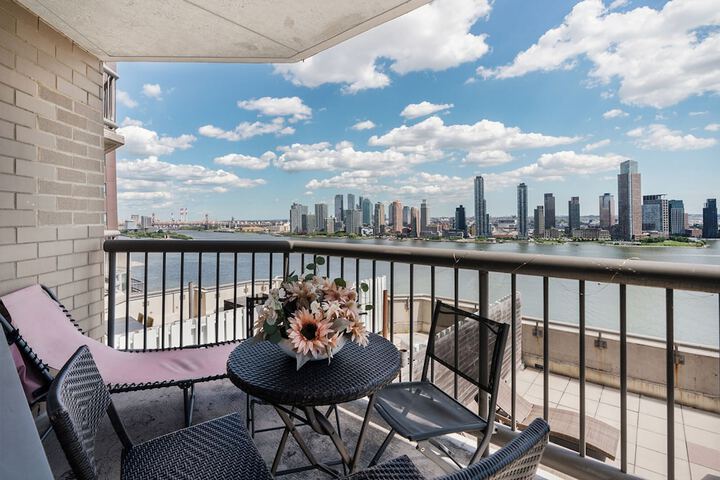 Terrace/Patio 92 of 108