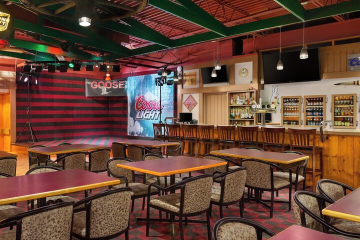 Sports bar