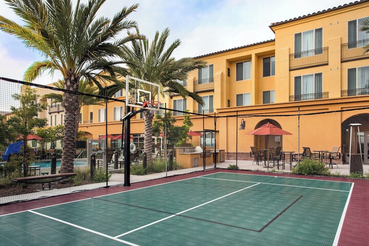 Sport court