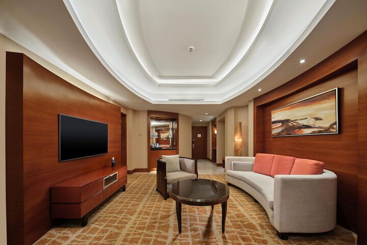 Room 27 of 58