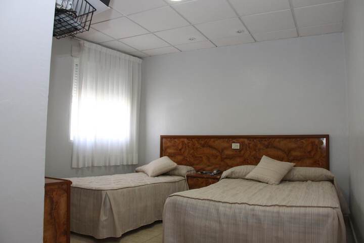 Room 8 of 30