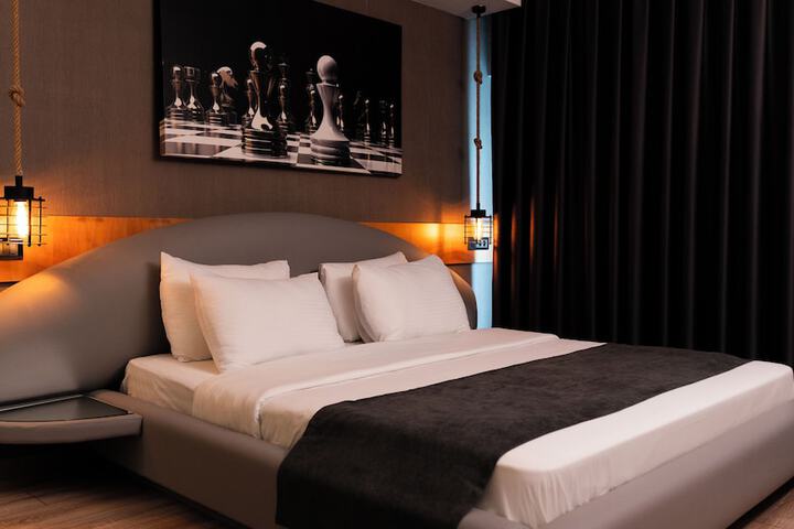 Room 13 of 149